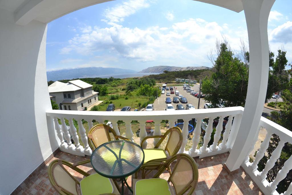 Apartmani Jenny I Tania Lopar Ngoại thất bức ảnh